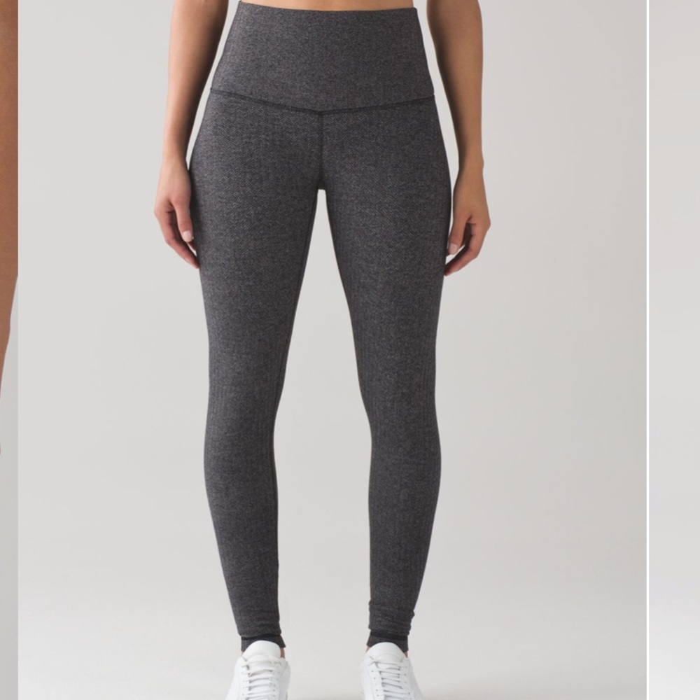 Lululemon Wunder Under Pant (Hi-Rise) size 2